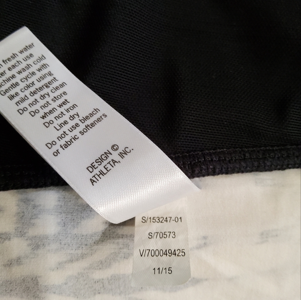 Athleta Long Sleeve Surf Top Size L - Picture 9 of 10